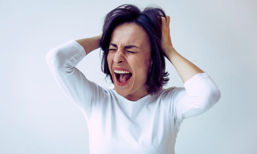 Does Alcoholism Cause Bipolar Disorder